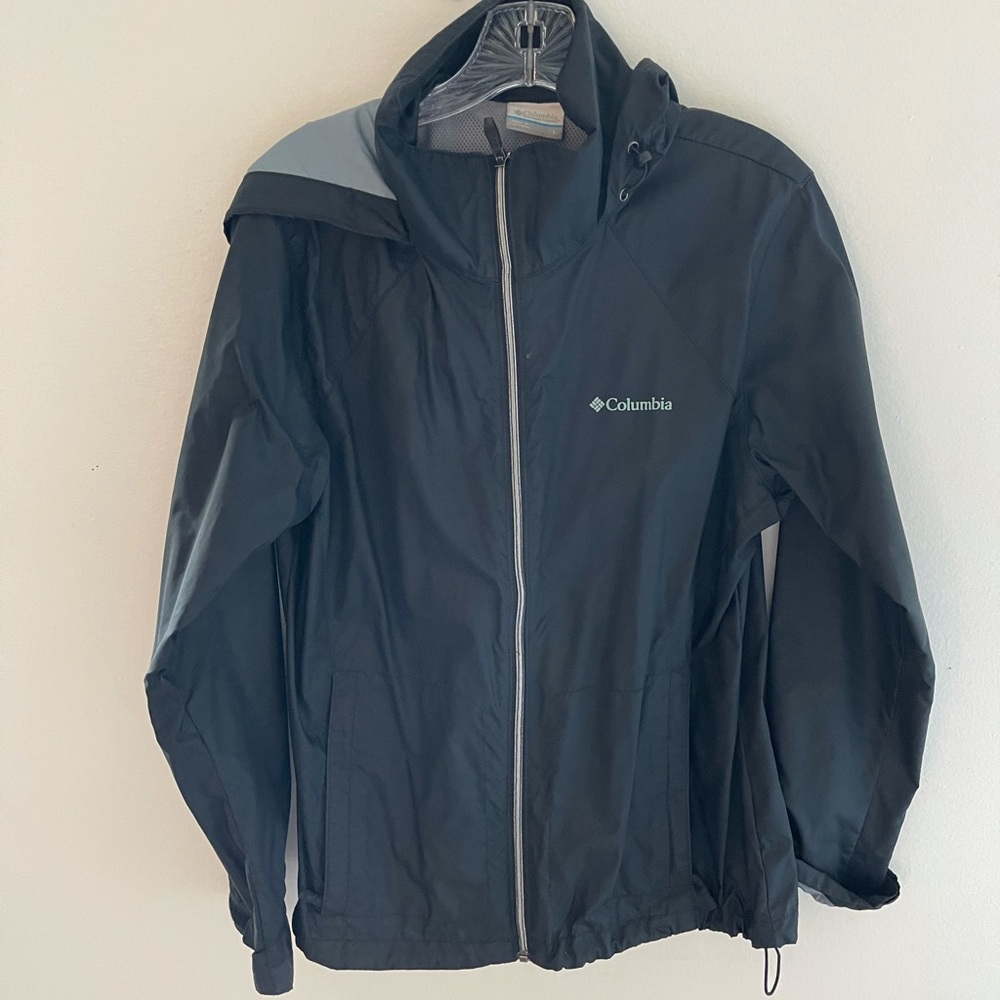 COLUMBIA JACKET SIZE LARGE